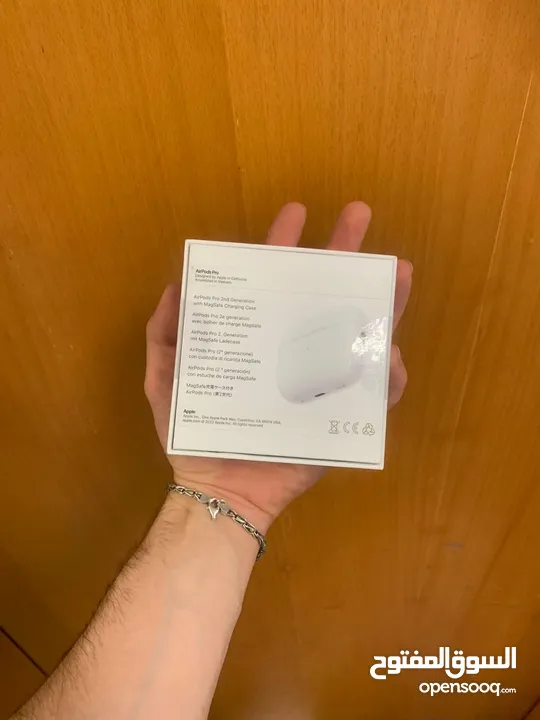 airpods pro 2 used original with full accessories