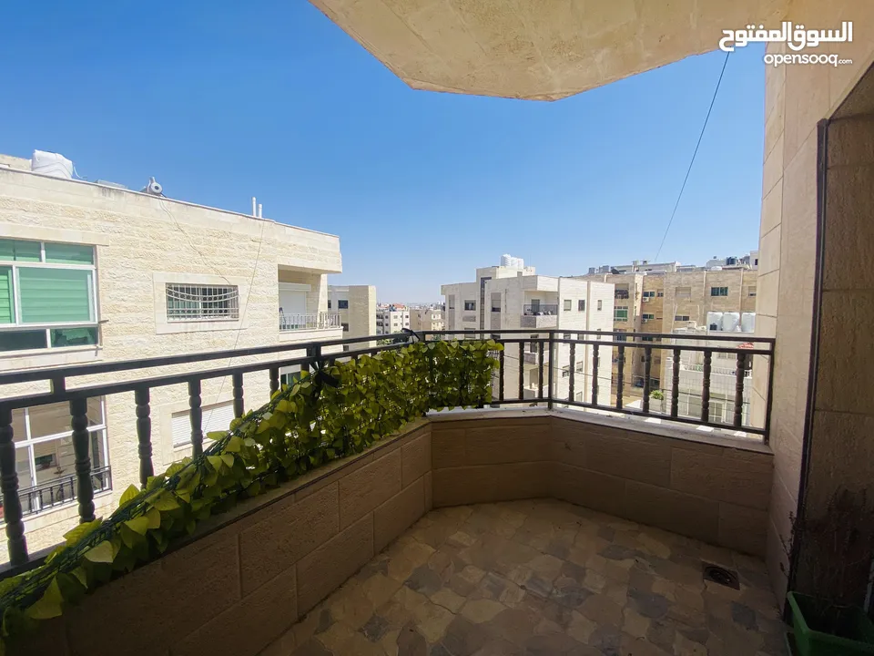 شقة فاخرة مفروشة في ضاحية الرشيد حي الخرابشة للإيجار.