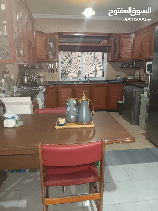 شقة بجبل طارق قرب دوار البقيع بسعر مغري
