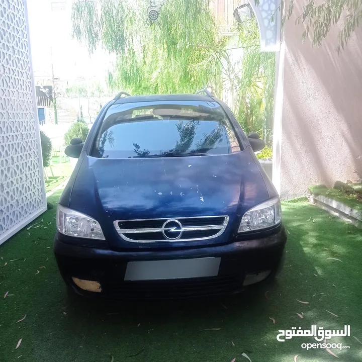 اوبل زافيرا 2004 للبيع