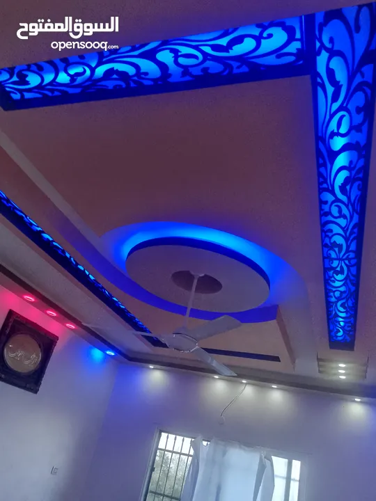 موجود قوالب جبصين ساده وقوالب مزخرفه وقوالب بحرات كبيره وصغيره للبيع
