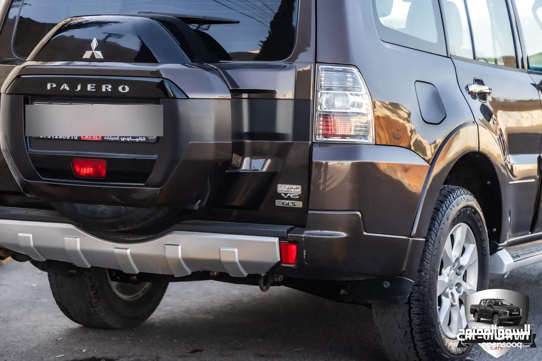 Mitsubishi Pajero 2017  السيارة وارد الشركة و بحالة ممتازة جدا