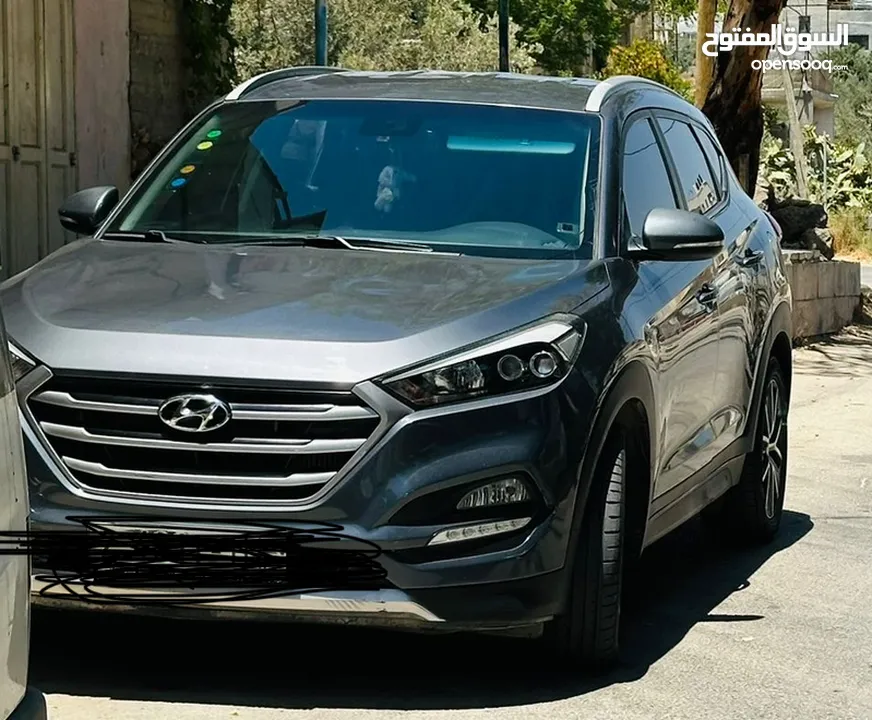بيع سيارة جب هونداي توسان