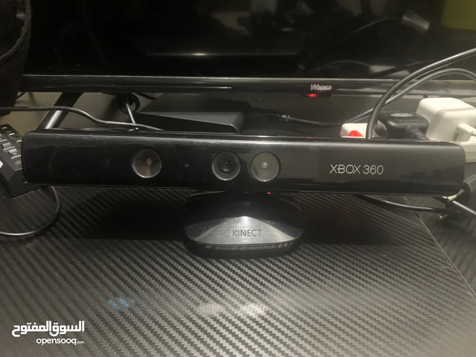 Xbox 360 مع كامل اغراضه قابل للمفاوضة بالمعقول