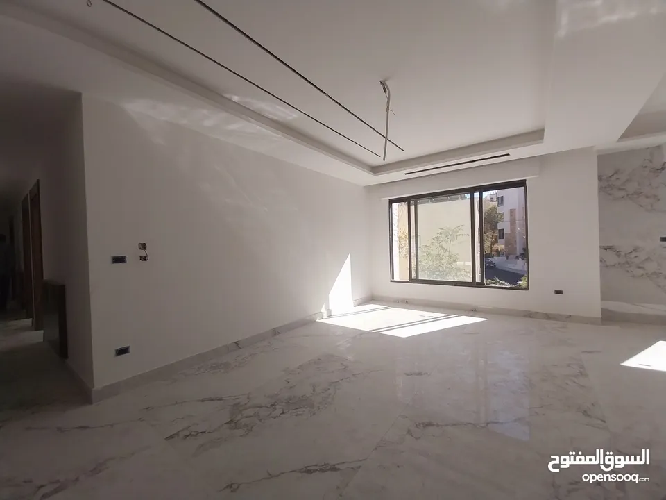 شقة للبيع في منطقة الدوار الرابع  ( Property ID : 35276 )