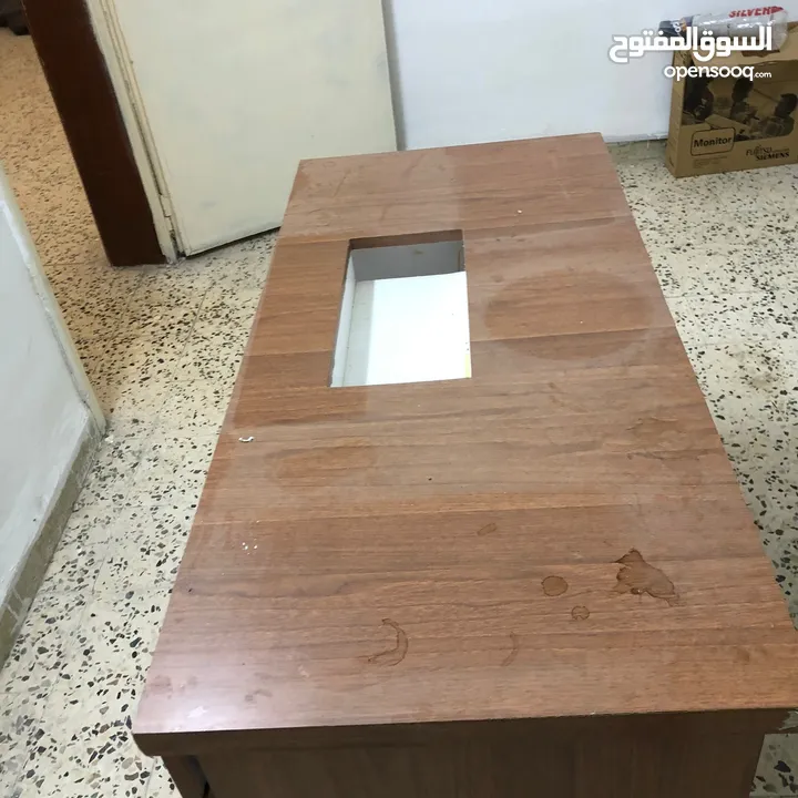 طاولة خياطة تفصيل للبيع