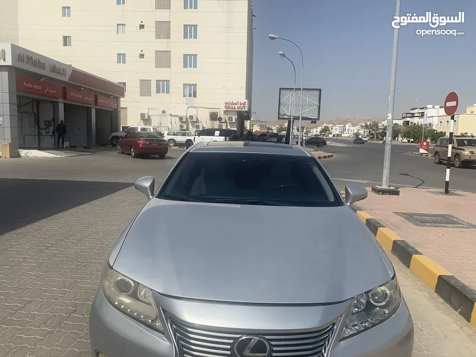 لكزس es350 حاله ممتازه