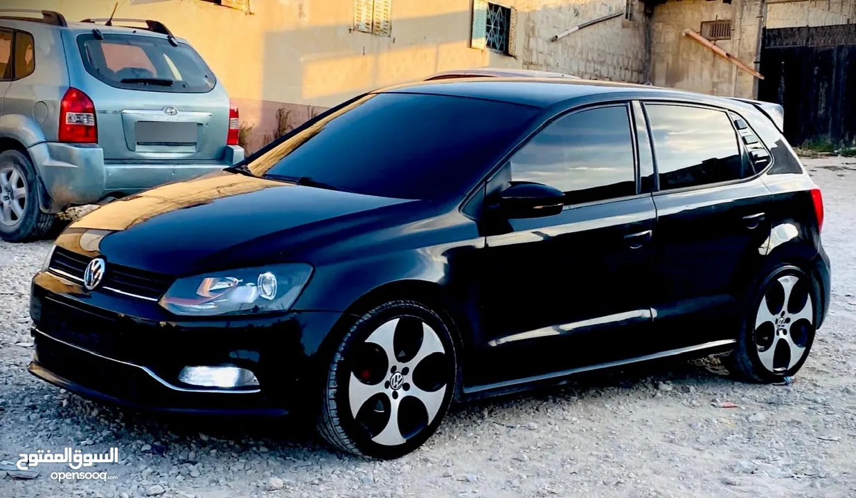 فولكس فاجن بولو