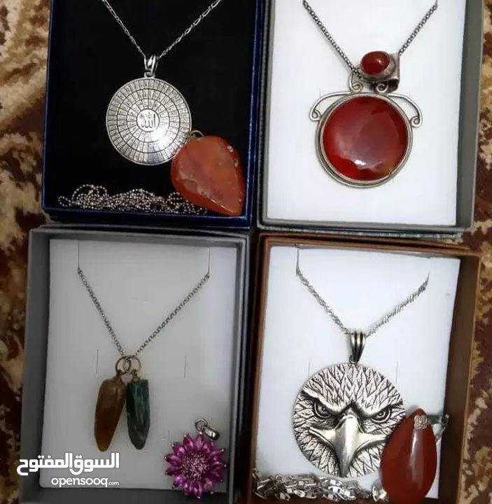 خواتم فضه مطعمه بالحجر الكريم