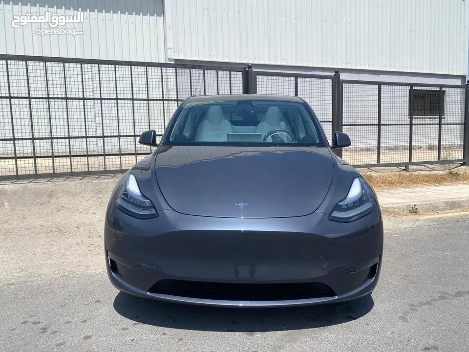 Tesla model y long range 2023