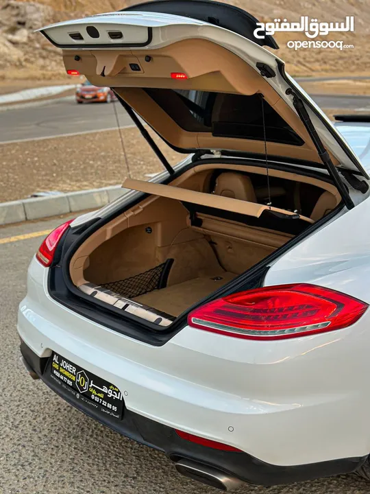 Porsche Panamera 4 2014 GCC Spec