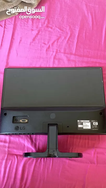 شاشة كومبيوتر LG