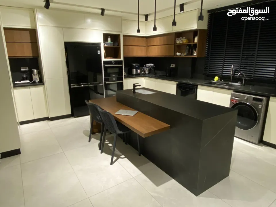 شقه مميزه للبيع في بيرزيت