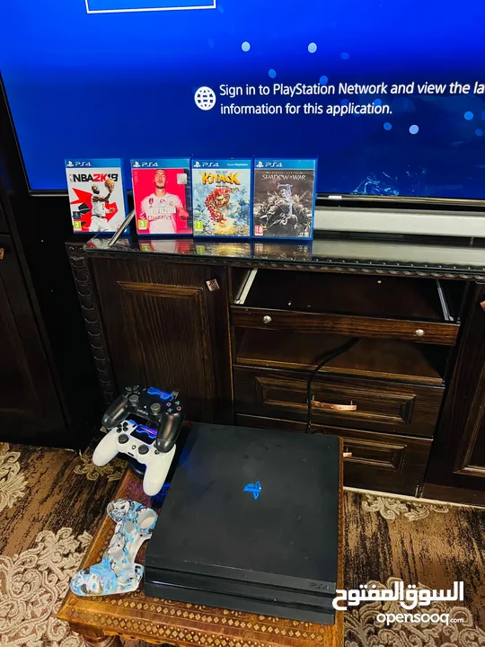 Playstation 4 Pro  بلاستيشن 4 برو