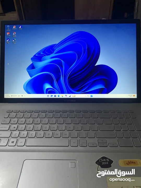 لابتب ASUS Vivo Book 17 بحاله ممتازه