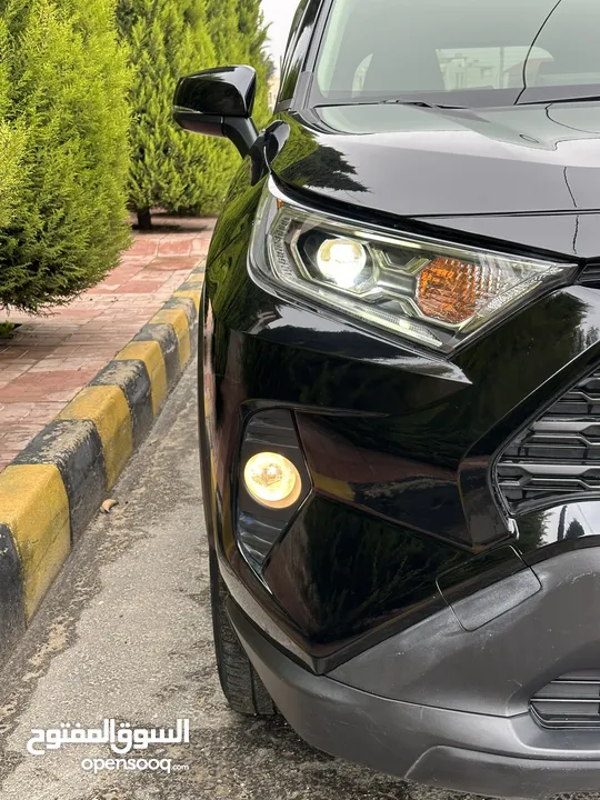 TOYOTA RAV4 HYBRID 2021 XLE