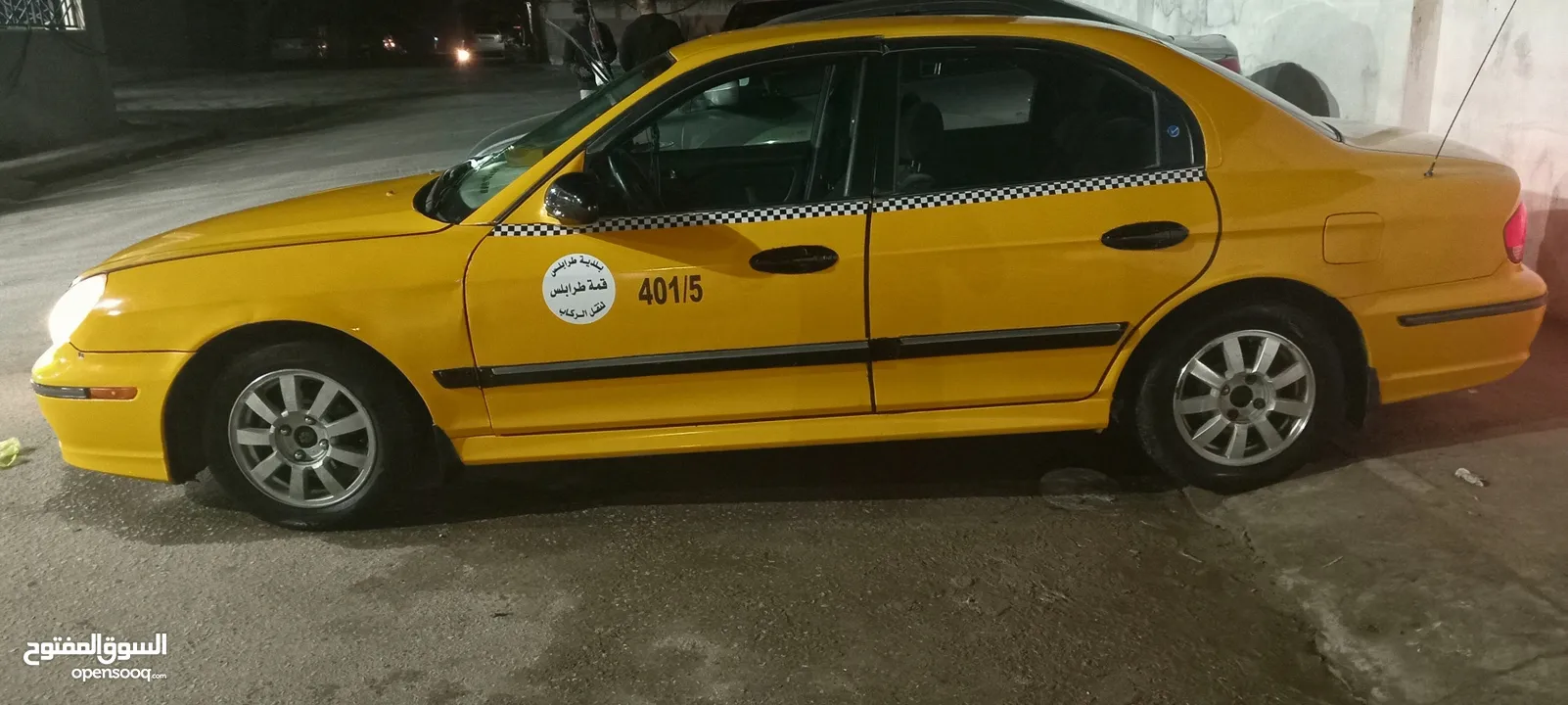للبيع سوناتا تاكسي 2004ماشيه 133تبارك الله سيارة اي استفسار اتصل .  اتصل