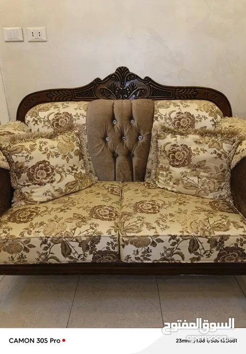طقم كنب غرفة ضيوف