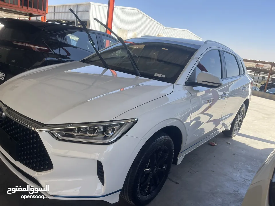 E2 2021  لكجري اعلى صنف بطاريه  فحص 95٪؜  ممشى فعلي بطاريه كبيره 405 كيلو  كرت ابيض