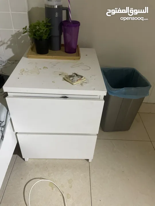 كومدينا عند الرأس من أكيا استعمال 7 شهور يحتاج لها تنضيف فقط ومبخره عالقه