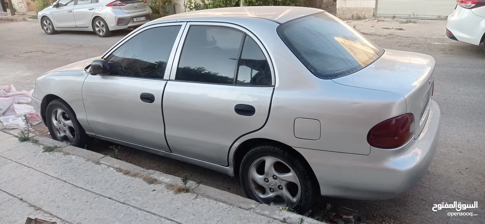 اكسنت بحاله جيده