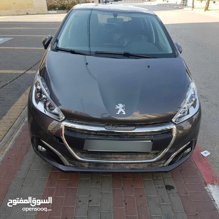 بيجو 208 2018