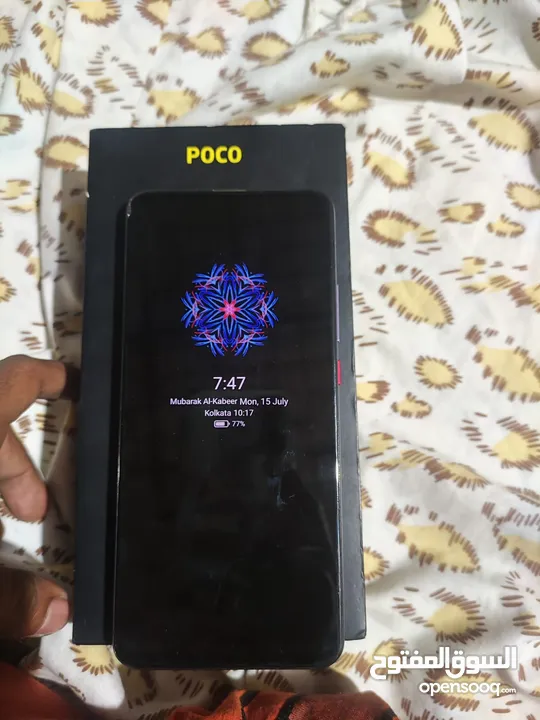 Poco f2 pro and Samsung S20 plus 5g and powerbeats 3 headphones