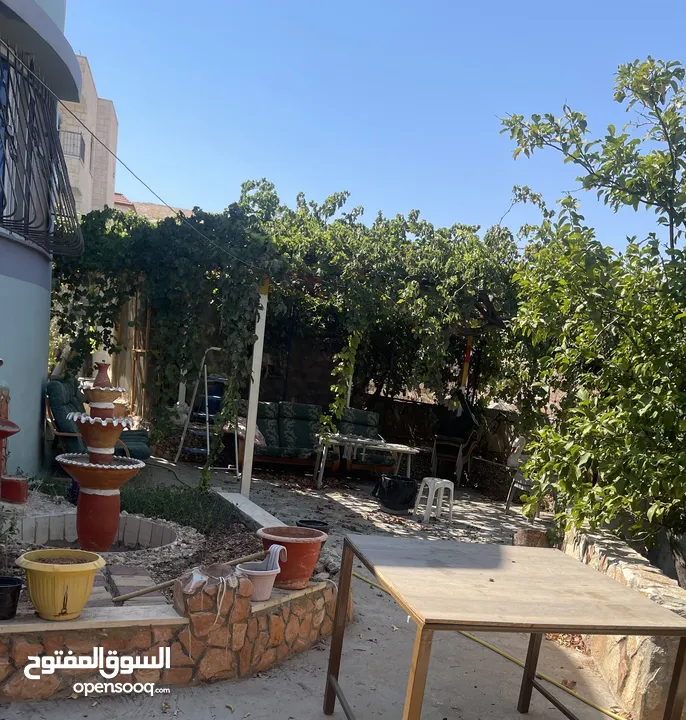 بيت مستقل للبيع