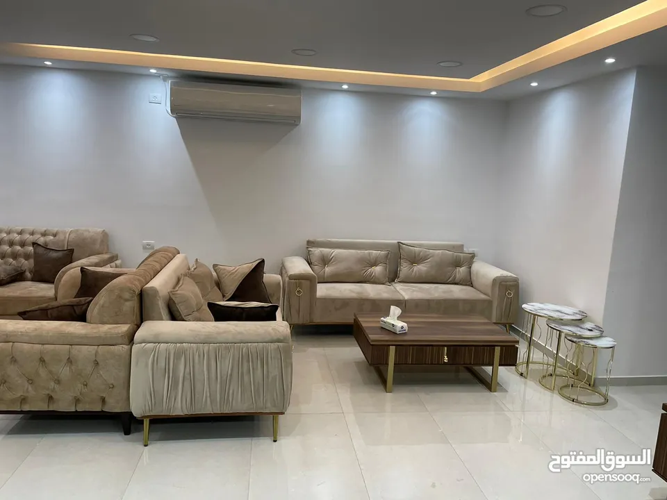شقة مفروشة