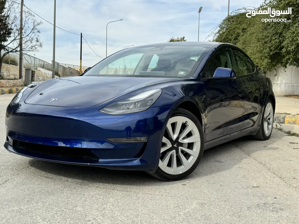 Tesla model 3 2022