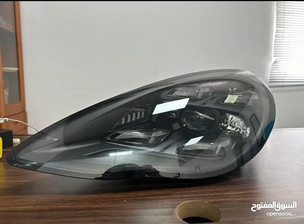 Porsche panamera 970 Head light LED available anyone interested connect me