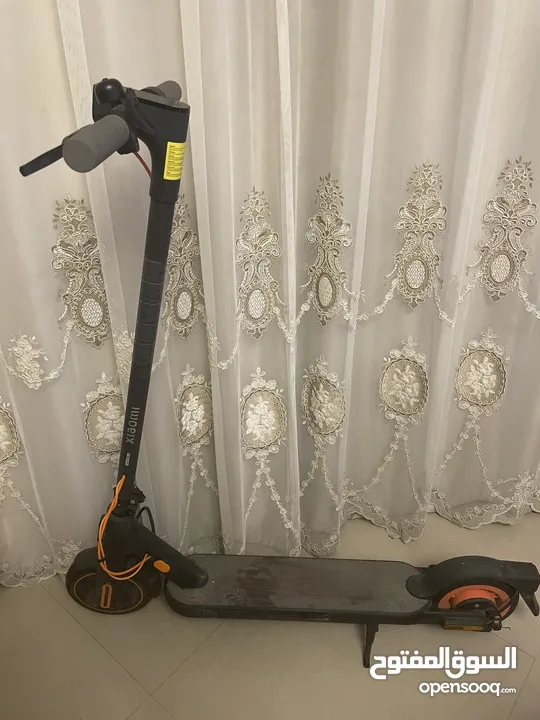 XIAOMI ELECTRIC SCOOTER 4 pro