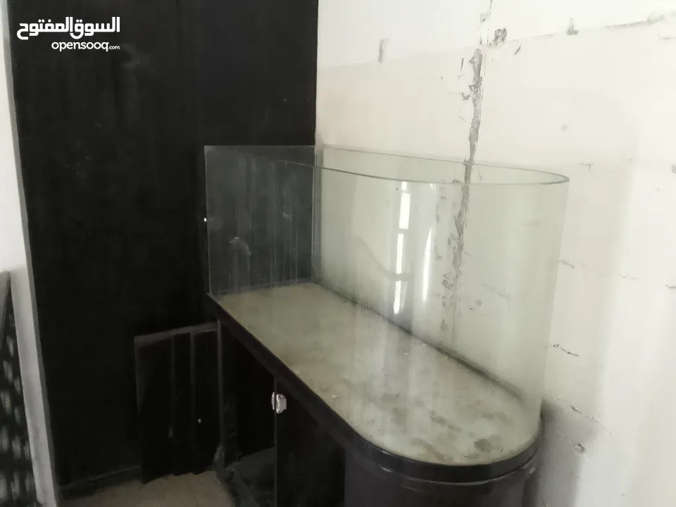 حوض سمك للبيع