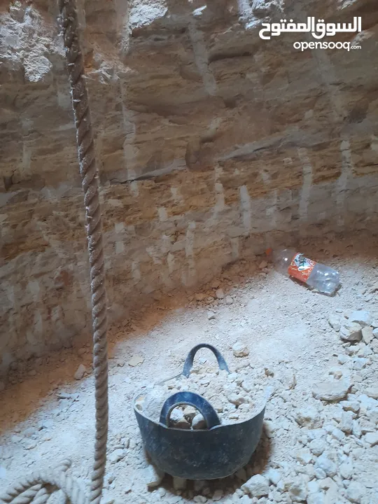 كمبريسات للايجار ابو عبدالله  حفر جورانجاصه جميع الاعماق  كافه أعمال الحفريات هدم عمارت تحرير قصات