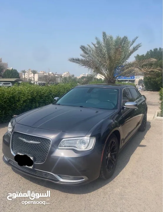 هيمي‎ كرايزلر V8 300C