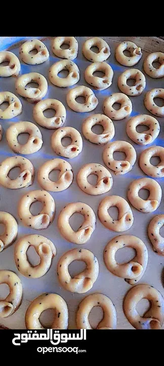 معمولاتي بنقشاتي