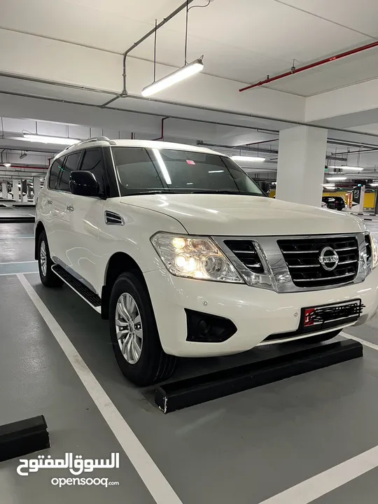 Nissan patrol 2018 Model V6 available for sale in AbuDhabi city perfect condition