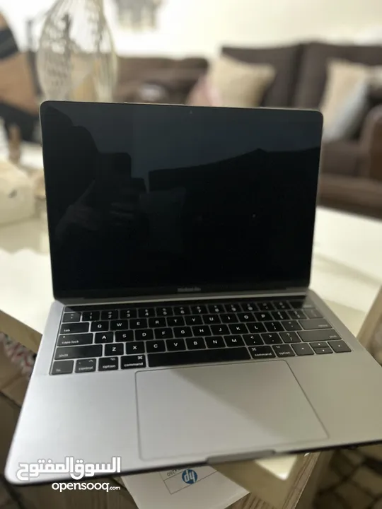 MacBook Pro 2017 core i5
