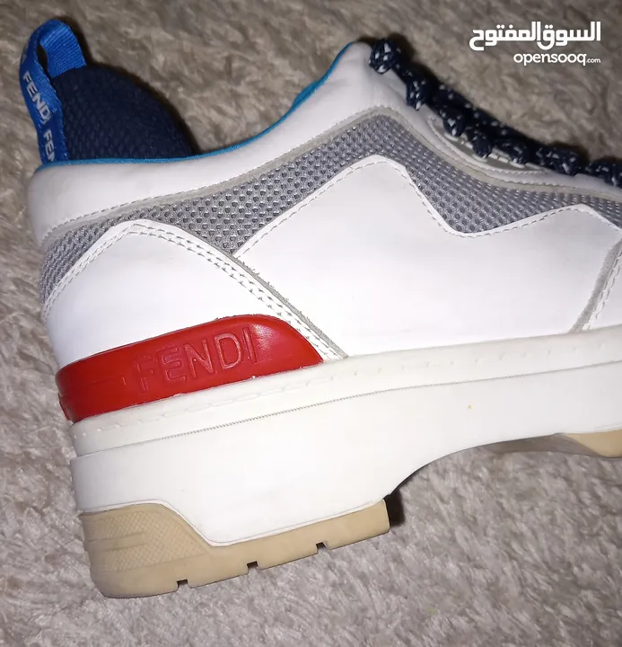 شوز  FENDI ROMA مستعمل (أصلي)