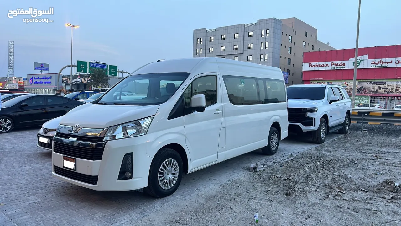 Foton / Toyota Hiace Bus For rent