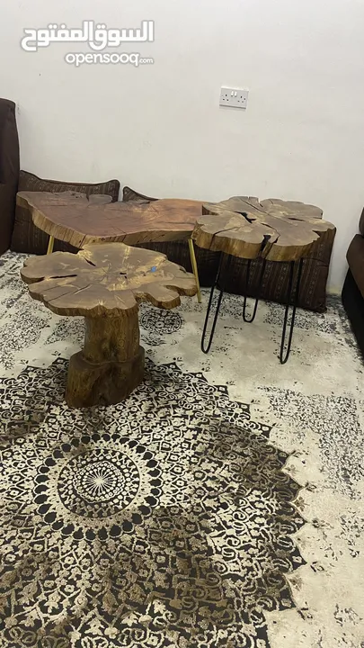 طاولات طاولة خشب طبيعي