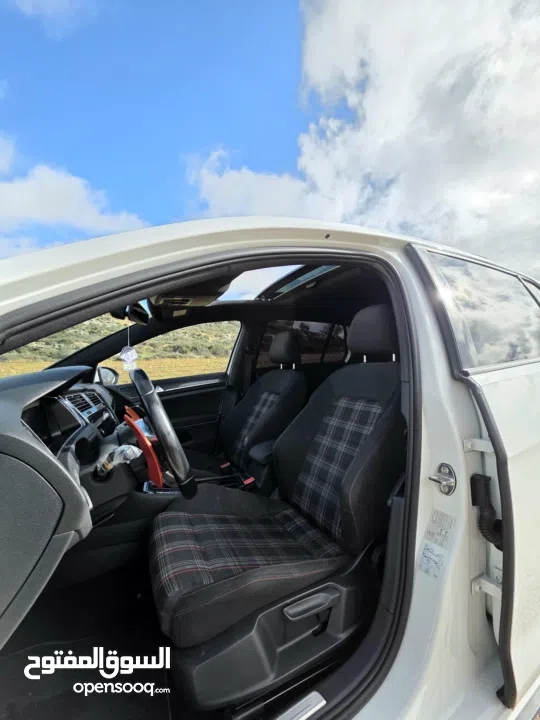 جولف GTI  2019 فل الفل سياره شبابيه