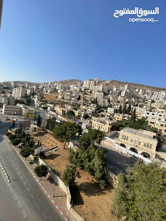 مكتب للبيع موقع مميز جدا  برج الساعة