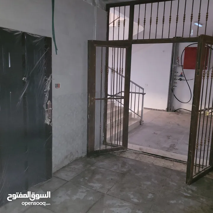 مكتب للبيع