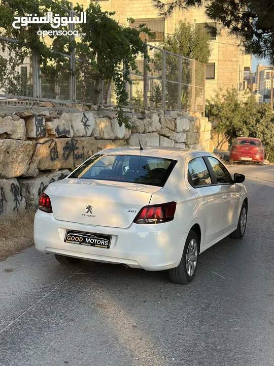 PEUGEOT 301