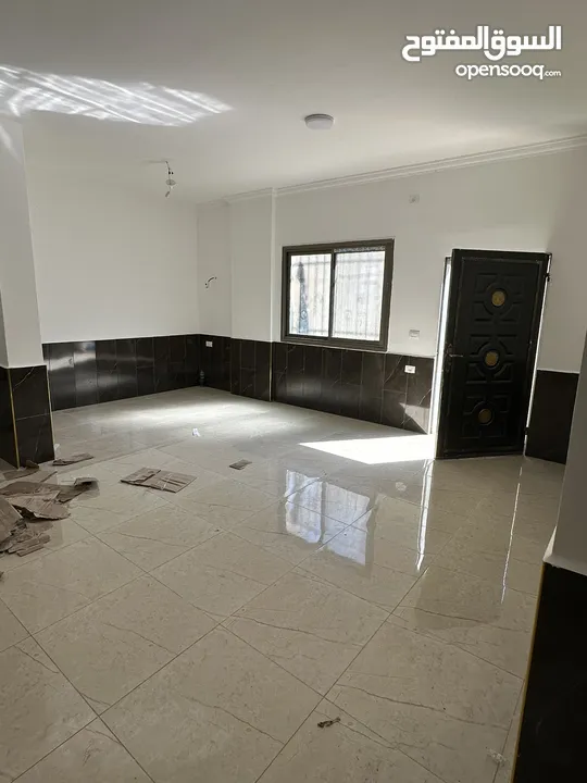 شقة مشطبة للبيع شارع السكة