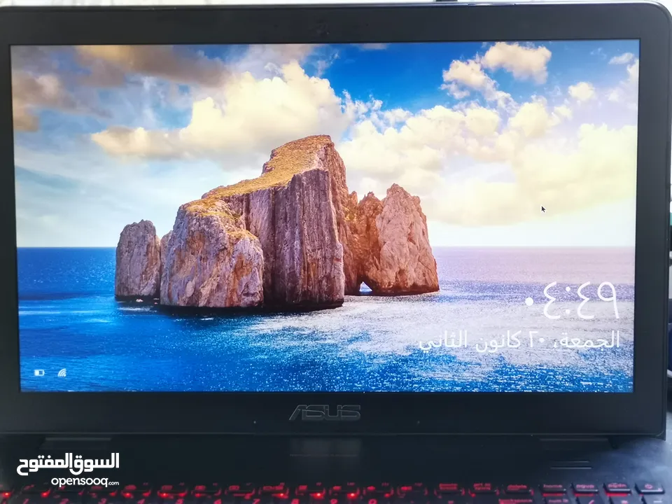 Asus Republic Of Gamers لابتوب جمينج