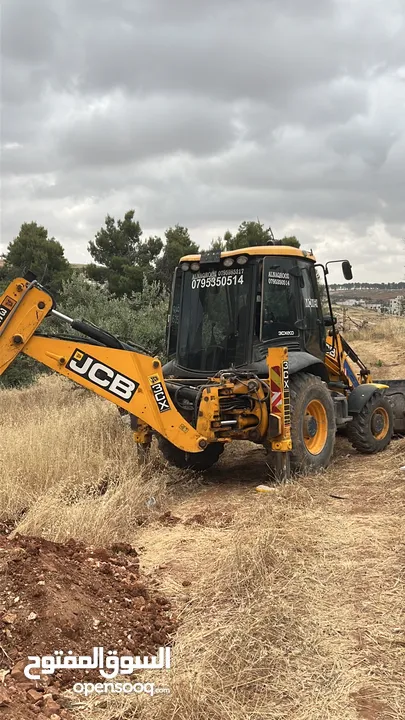 جرافة او حفارJCB للايجار يوميا او مقاول او  بساعة نخوذ جميع الحفريات وطم جميع الساسات مع وجود مدحلة