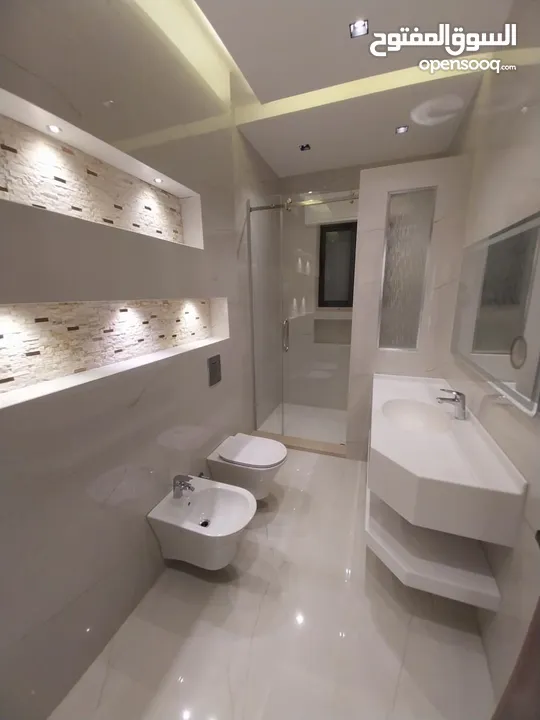 شقة شبة مفروشة للإيجار ( Property 39628 )-175063952