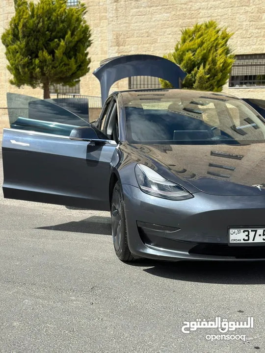 Tesla model 3 clean title